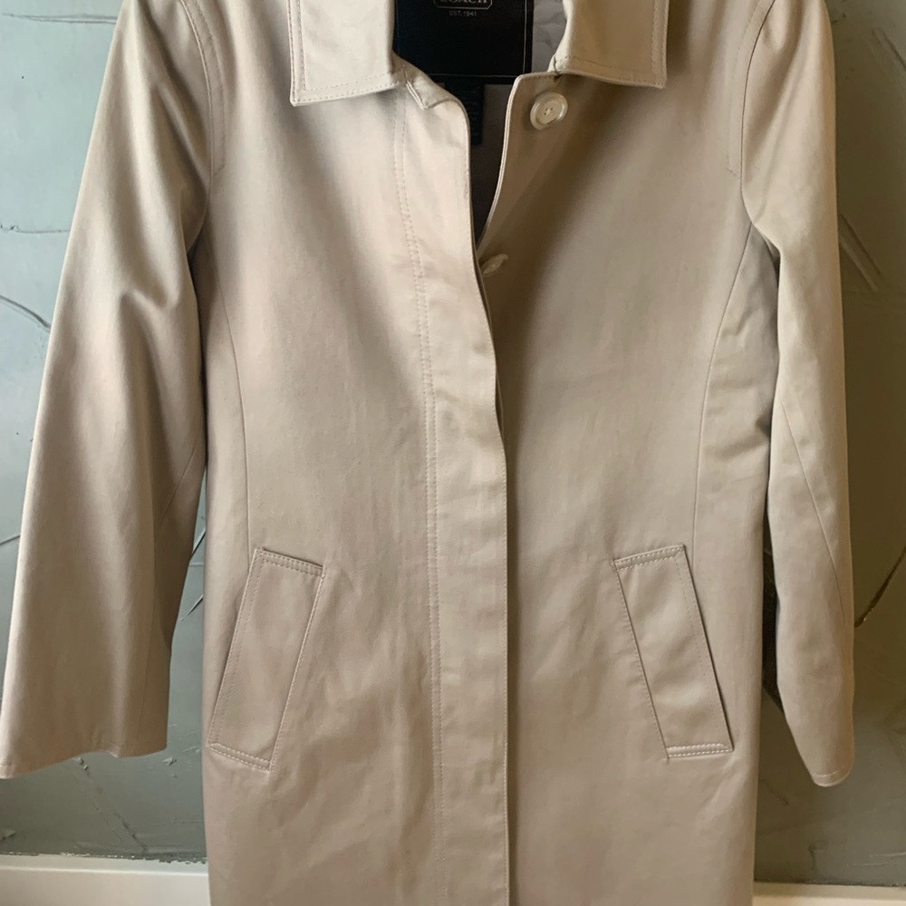 Coach Trench Coat - Picture 7 of 9
